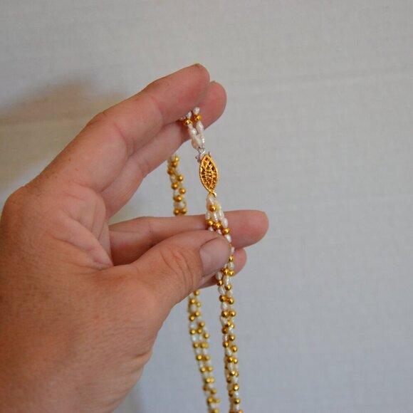 Vtg Seed Pearl Necklace and Bracelet Set - Picture 3 of 6